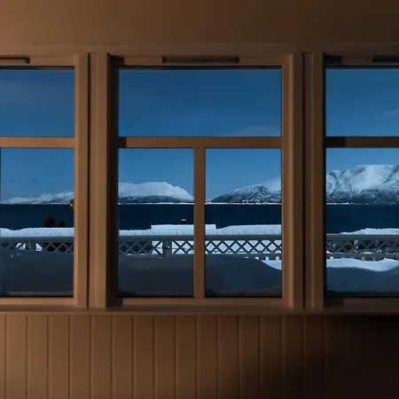 Lyngen Aurora House * Koppangen