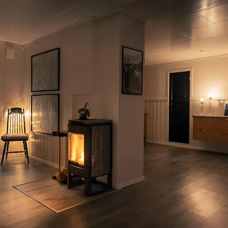 Lyngen Aurora House