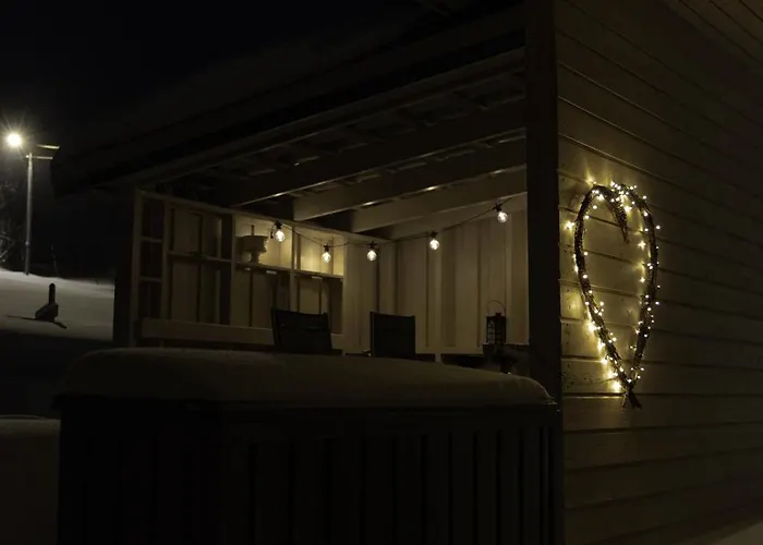 Lyngen Aurora House Ferienhaus *