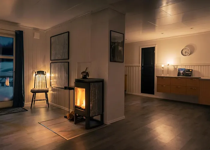 Lyngen Aurora House